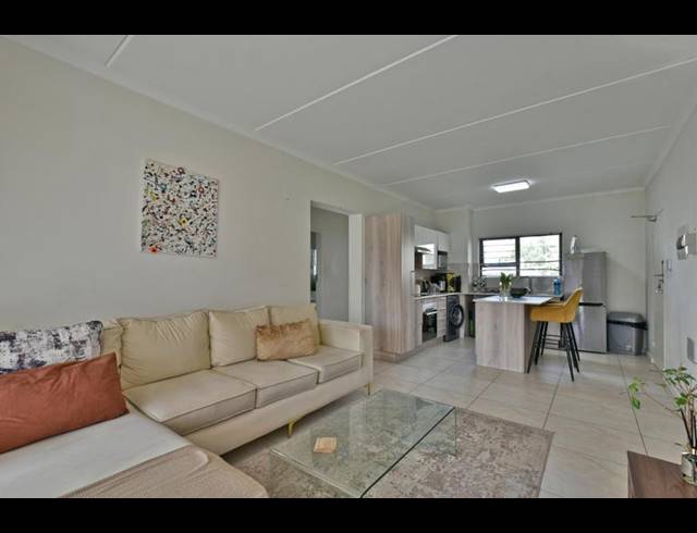 2 BEDROOM APARTMENT FOR SALE IN RANDPARK RIDGE